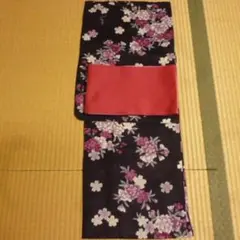 黒織地　花柄浴衣　　リバーシブル帯　2点セット