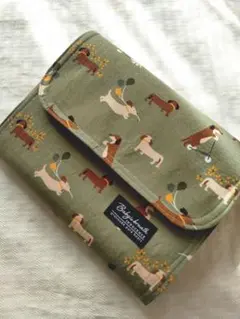 Item thumbnail for item 3bfaa319-e5d3-454b-b530-44ded0998f8e