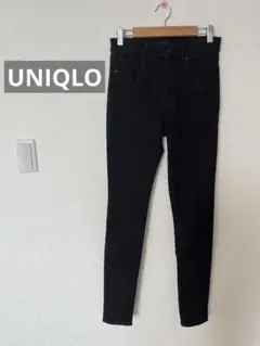 UNIQLO ブラック スキニーパンツ 25インチ