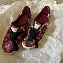 ケイトスペード　KATE SPADE フラワー　　22cm 新品未使用