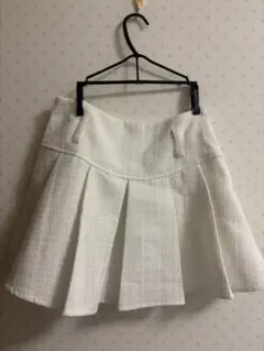 ホワイト プリーツスカート ツイード風