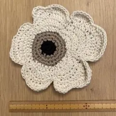 花型　コースター　北欧　北欧雑貨　ハンドメイド　白　ホワイト