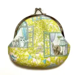 ハンドメイドがま口小銭入れ　ユキエモン　ルームメイト柄セピア