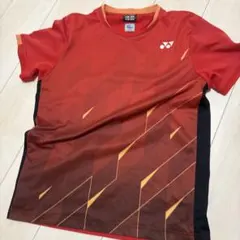 オレンジ幾何学模様Tシャツ