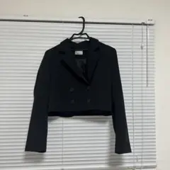 黒 クロップドジャケット 2ボタン EGOIST ショートジャケット
