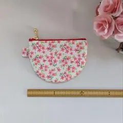 Item thumbnail for item 84a7d534-70db-4068-b87a-fac9e316d58b