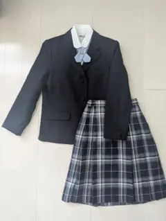 ポンポネット　フォーマルスカートスーツ (袖補正あり)　ネイビー　LL(165)
