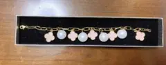 ピンク花形チャームとREAL SOUTH SEAパールのブレスレット