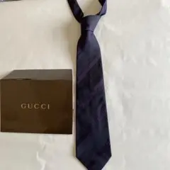 GUCCI シルク　127 イタリー製　ストライプ　ネクタイ