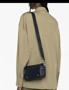 LEMAIRE ショルダーバッグ ブラック 今田美桜着用のサムネイル