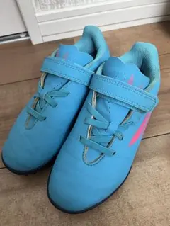 専用商品　adidas アディダス サッカーシューズ 青/ピンク　キッズ