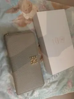 m*i様 russet 長財布 モノグラムプレートラウンジップウォレットグレージのサムネイル