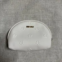 MARY QUANT 花柄エンボス ポーチ　マリークワント