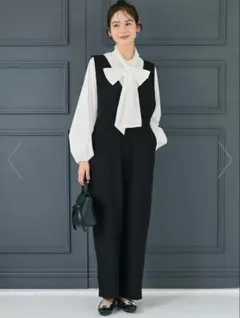 coca Vネックオールインワン