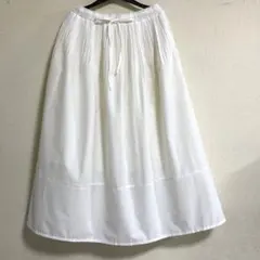 ロングフレアスカート