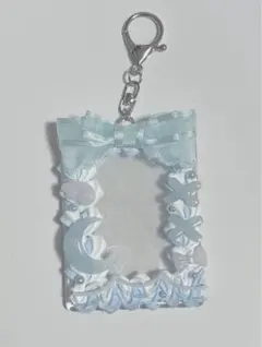 ホイップデコ 硬質トレカケース B8 水色 キーホルダータイプ