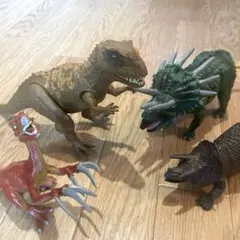 恐竜フィギュアまとめ売り　ジュラシックワールド トイザらス 【ジャンク品含む】