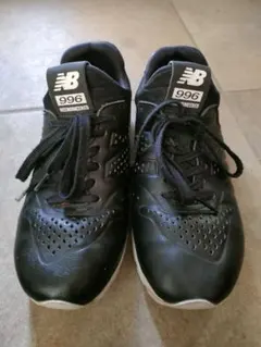 New Balance 996 ブラック レザースニーカー　中古