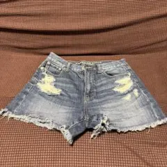 AMERICAN EAGLE ダメージデニムショートパンツ