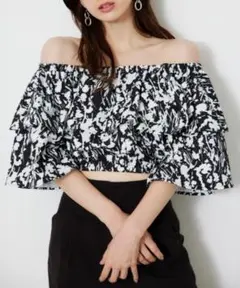 [美品]rienda オフショルダークロップドTOP7
