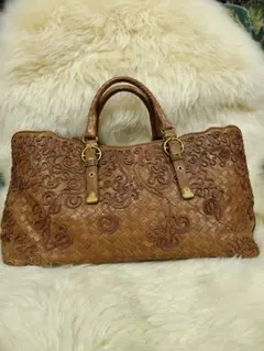 ボッテガヴェネタ　イントレチャート　レザーハンドバッグ