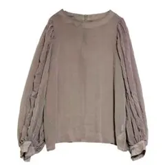 ジュノア　ワイドスリーブ シャーリングシアーブラウス　M