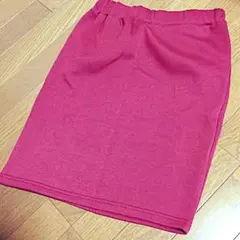 ワインレッド★タイトスカート