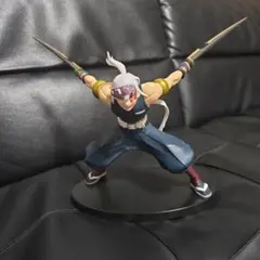 い*様 鬼滅の刃フィギュア/宇髄天元　　　　　　　二刀流のアクションフィギュア(