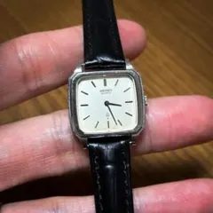 80s Vintage Seiko シャリオ タンク ローマン文字盤 - メルカリ