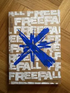 TOMORROW X TOGETHER FREE FALL トレカ TXT