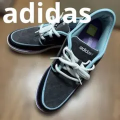 adidas スニーカー ブラック系 ローカット26.5のサムネイル