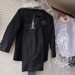 極美品　フォーマルスーツ 4点セット120cm 黒 ストライプ　ドット柄