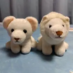 ホワイトライオン　ぬいぐるみ　オスメスセット　よちよちライオン　パパと一緒