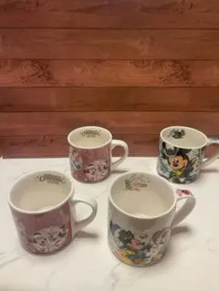 Disney ディズニー　スーベニアカップセット