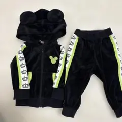 BABYDOLLミッキー刺繍 ベロア素材　上下セット80