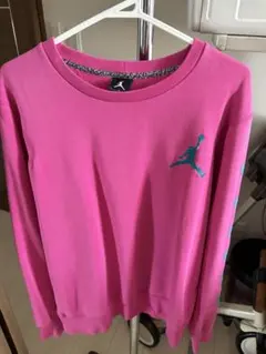 Jordan ピンク トレーナー