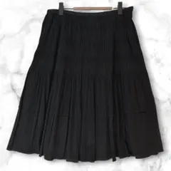 Laura Ashley ひざ丈プリーツスカート　ティアード　黒　春夏　フレア