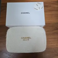 新品・未使用　CHANEL ゴールドチャーム付き　 クリスマスコフレ 限定ポーチ