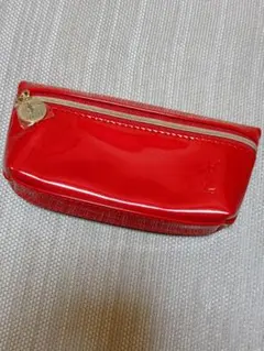 Yves Saint Laurent 赤ポーチ