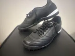 ヒュンメル　トレーニングシューズ