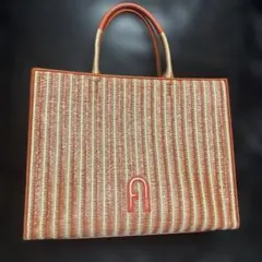 FURLA かごバッグ トートバッグ ストライプ　夏　オレンジのサムネイル