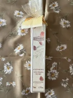 品切れ❗️ロクシタン　ローズ モイスチャーフェースミスト3本セット 50mL×2 品切れ❗️ロクシタン ローズ モイスチャーフェースミスト3本
