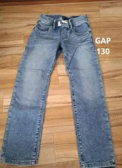 GAP　キッズ　デニム　長ズボン　130