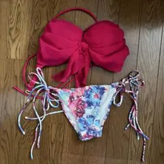 ピンクリボン付きセパレート水着