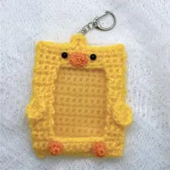 トレカケース　硬質ケース　編み物　ハンドメイド　ひよこ