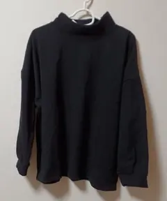 ハイネックトレーナー スウェット