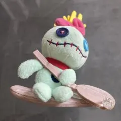 キャラクター キーホルダー　スクランプ　ディズニーストア