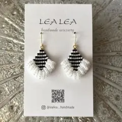 デリカビーズ　ハンドメイド　ピアス