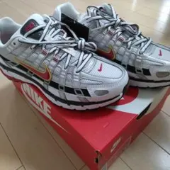 NIKE P-6000 スニーカー 　新品