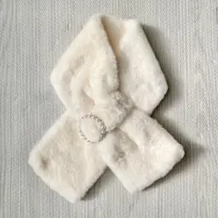 ファーティペット　アイボリー　ホワイト　パール　マフラー